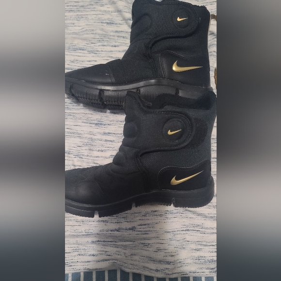 nike snowboots